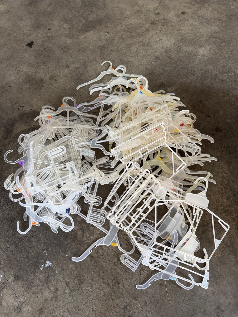 Clear Plastic Clothing Hangers - Pack for Home and Party Use